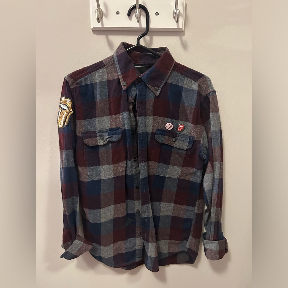 Sojara plaid top